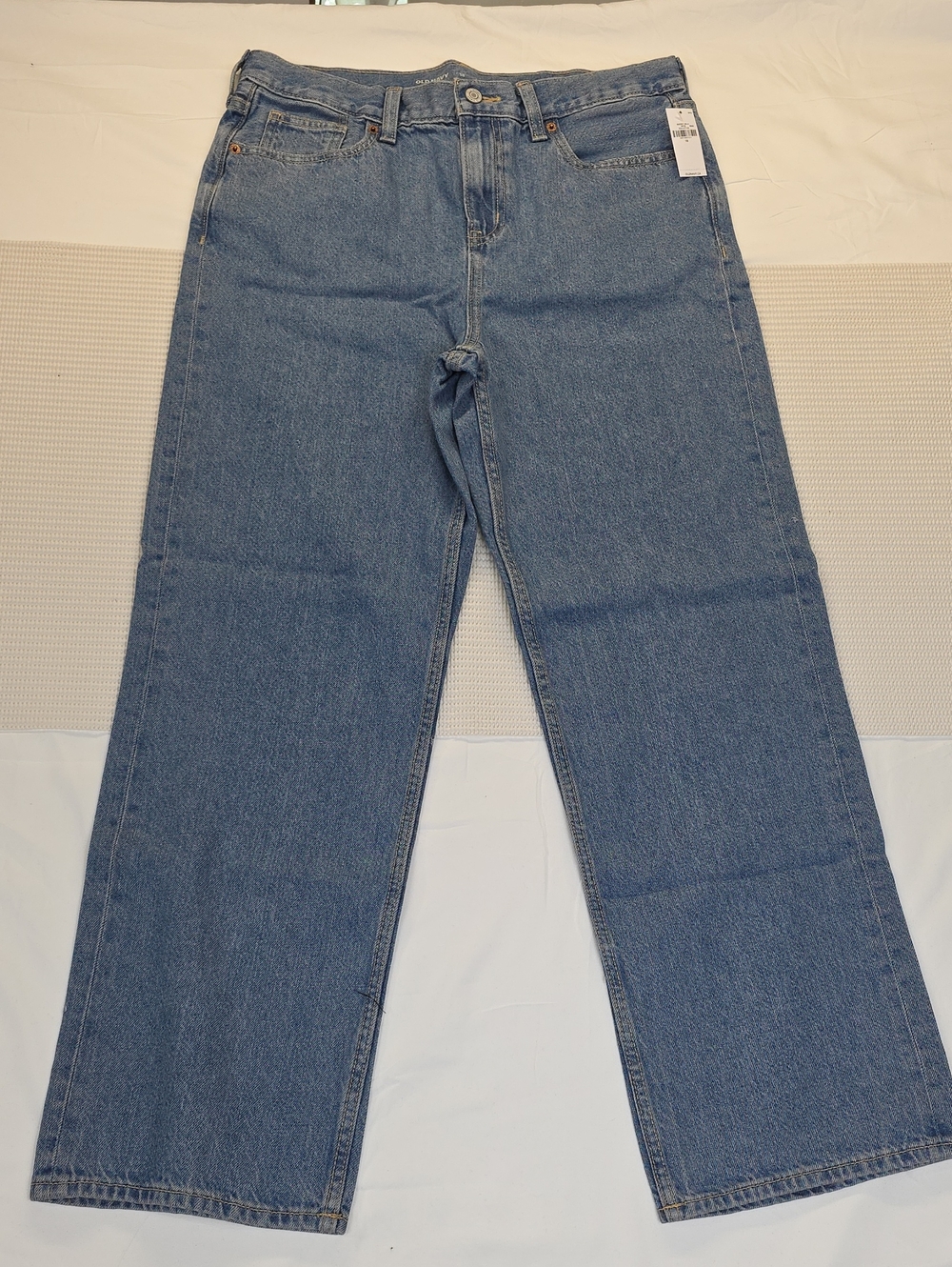 Old Navy Women's Relaxed Straight Light Wash Jeans 18 Baggy